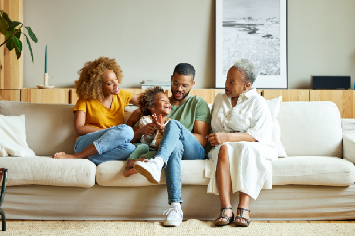 The Benefits of Buying a Multi-Generational Home [INFOGRAPHIC]